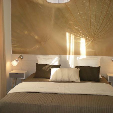 2 Chemin Neuf Balcon Apartman Gréoux-les-Bains Kültér fotó